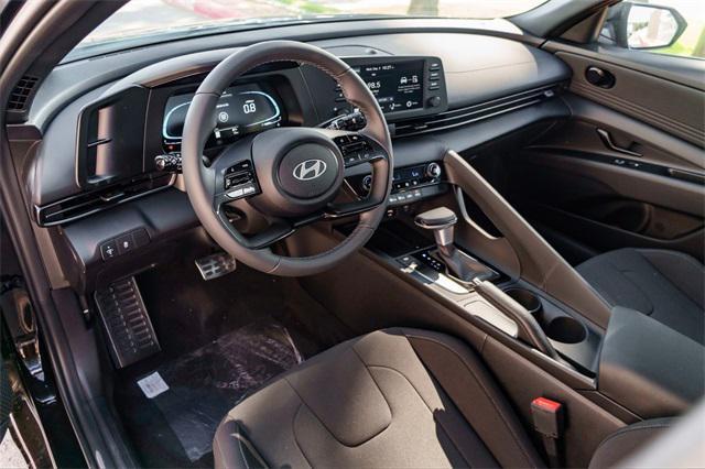 new 2025 Hyundai Elantra car, priced at $22,248