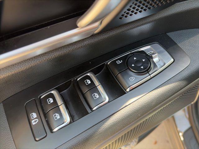 used 2025 Kia Telluride car, priced at $29,403