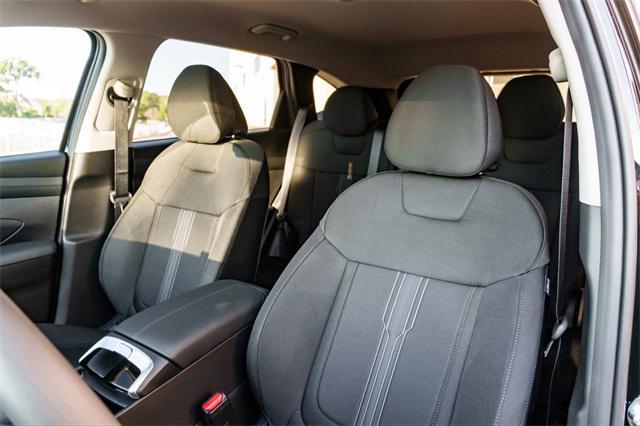 new 2026 Hyundai Tucson car, priced at $29,680