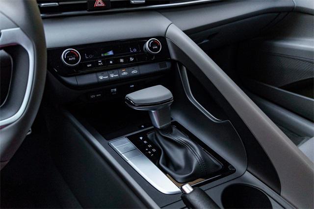 new 2025 Hyundai Elantra car, priced at $24,284
