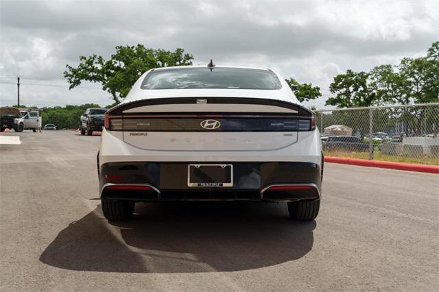 new 2025 Hyundai Sonata Hybrid car, priced at $29,988