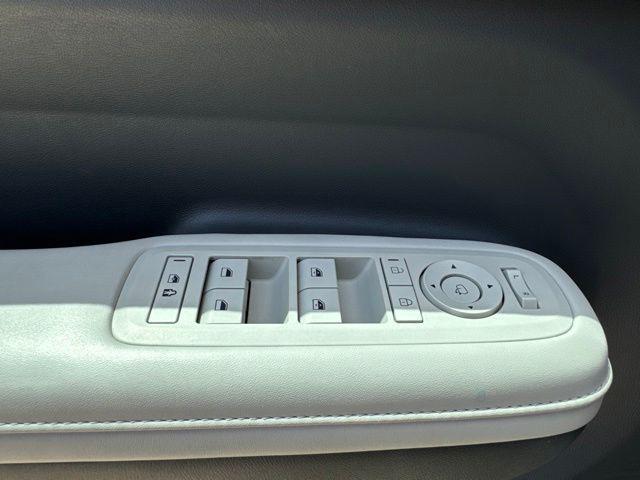 used 2025 Hyundai Santa Fe car, priced at $33,788
