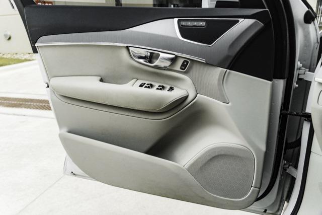 used 2021 Volvo XC90 car, priced at $19,515
