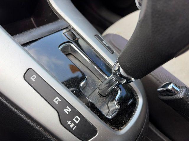 used 2015 Chevrolet Cruze car, priced at $7,689
