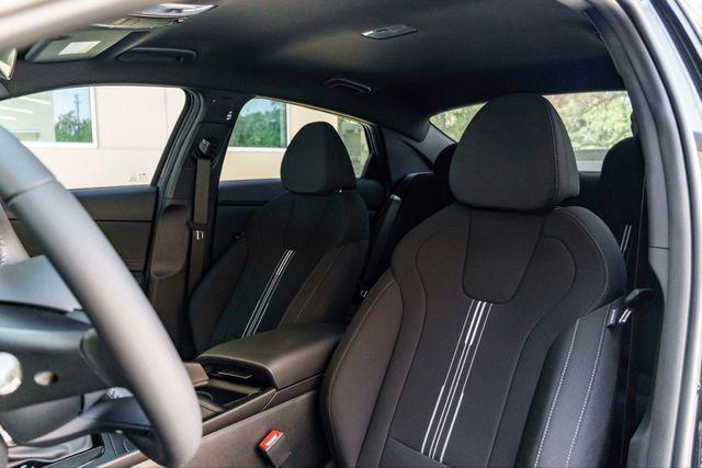 new 2025 Hyundai Elantra car, priced at $23,963