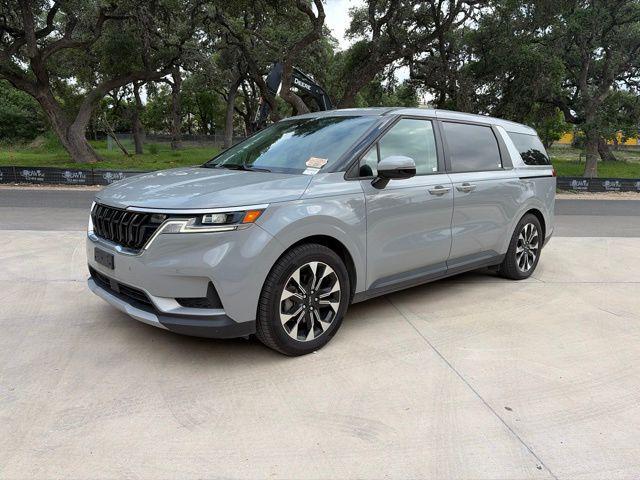 used 2022 Kia Carnival car, priced at $23,904