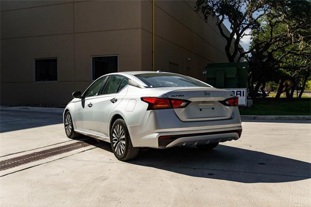 used 2023 Nissan Altima car, priced at $17,992