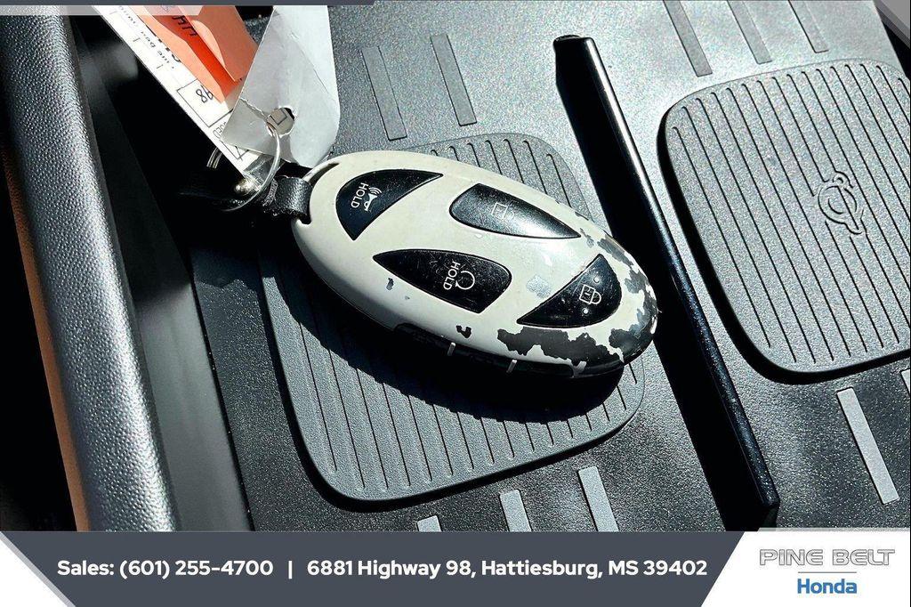 used 2024 Hyundai Santa Fe car, priced at $34,630
