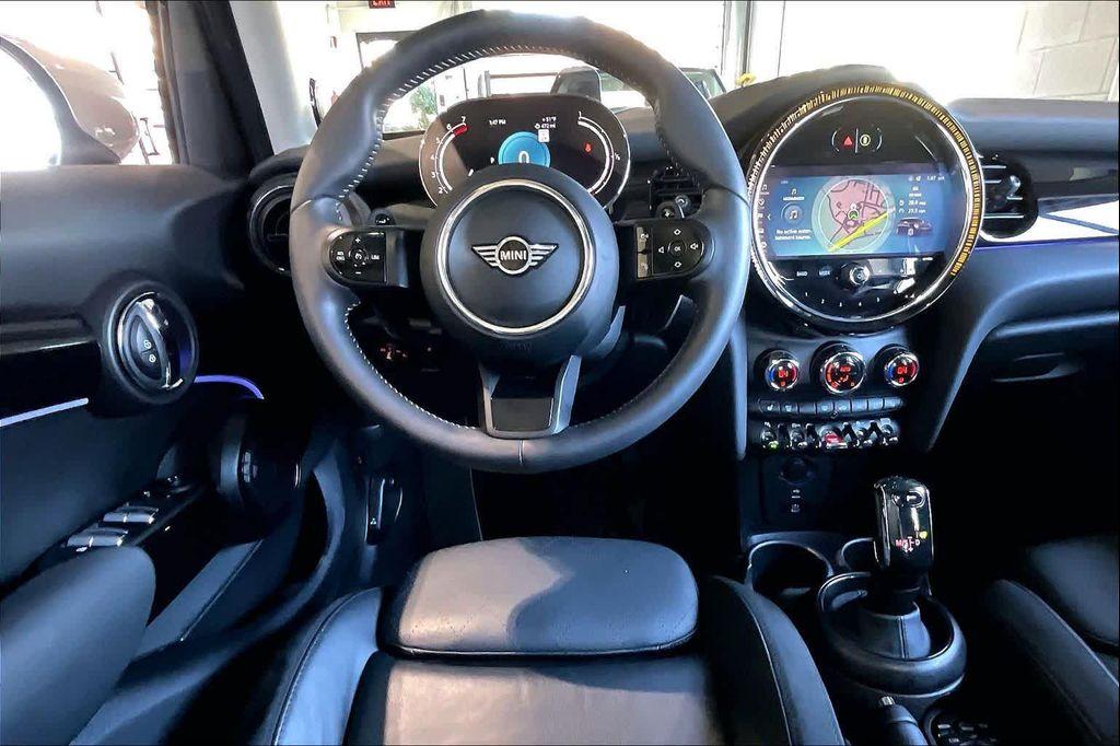 used 2024 MINI Hardtop car, priced at $25,987