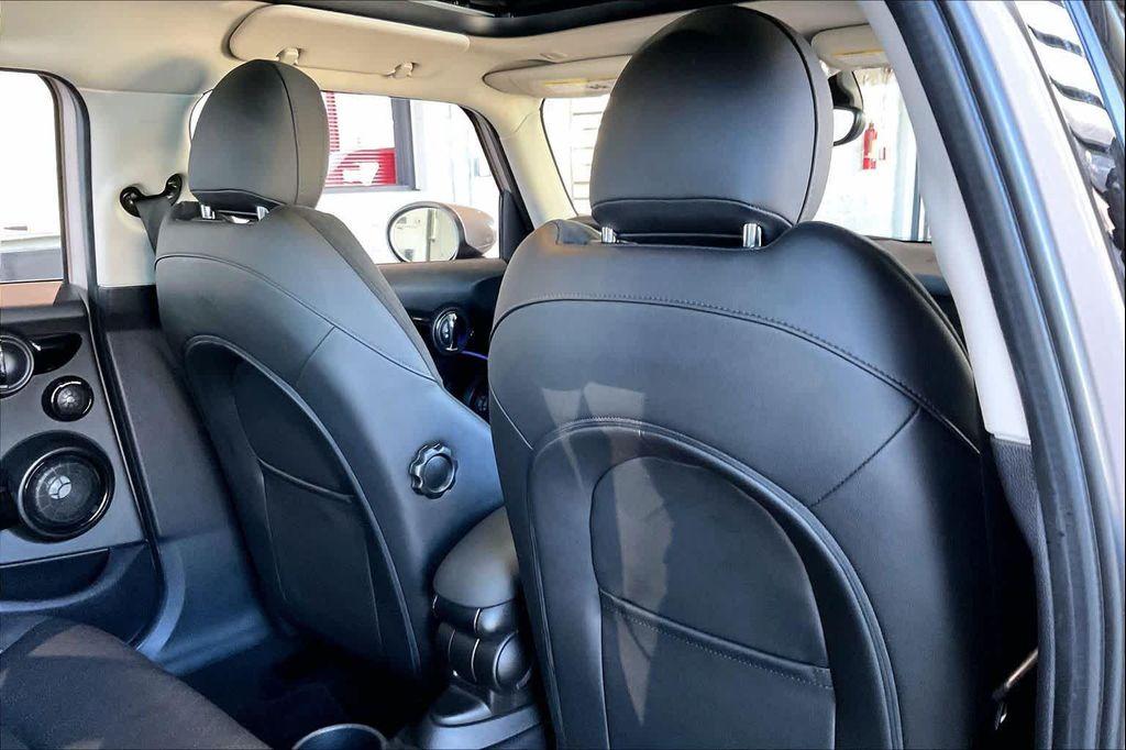 used 2024 MINI Hardtop car, priced at $25,987