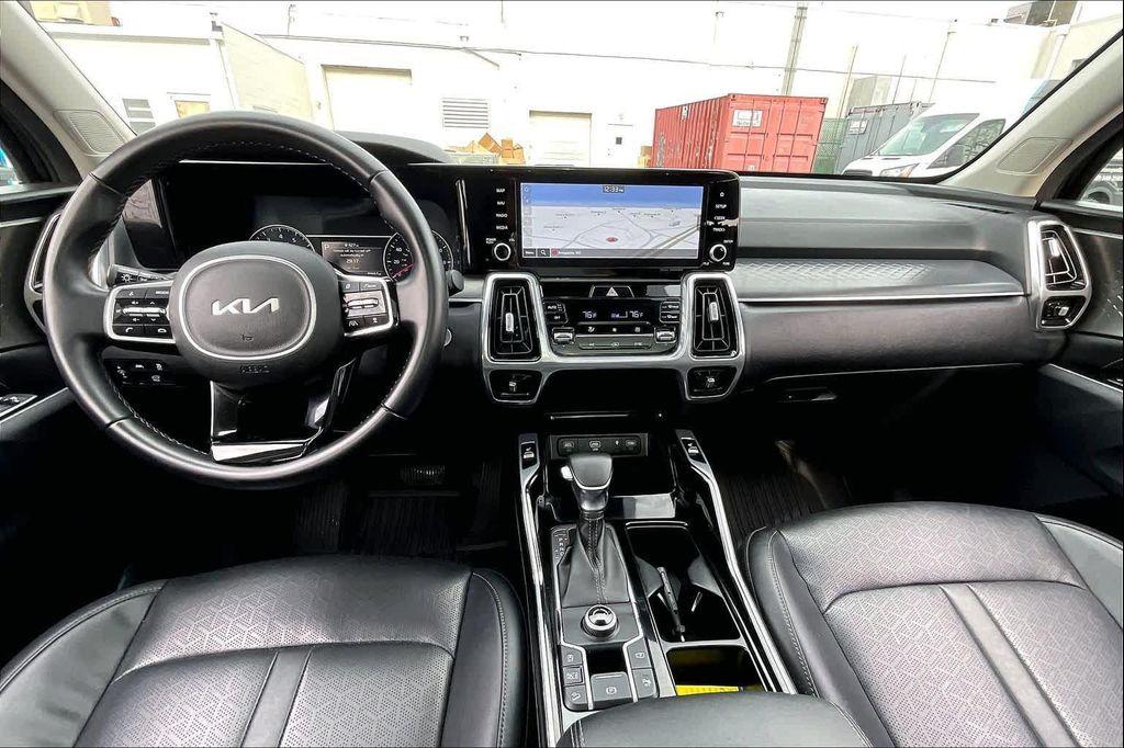 used 2022 Kia Sorento car, priced at $19,759