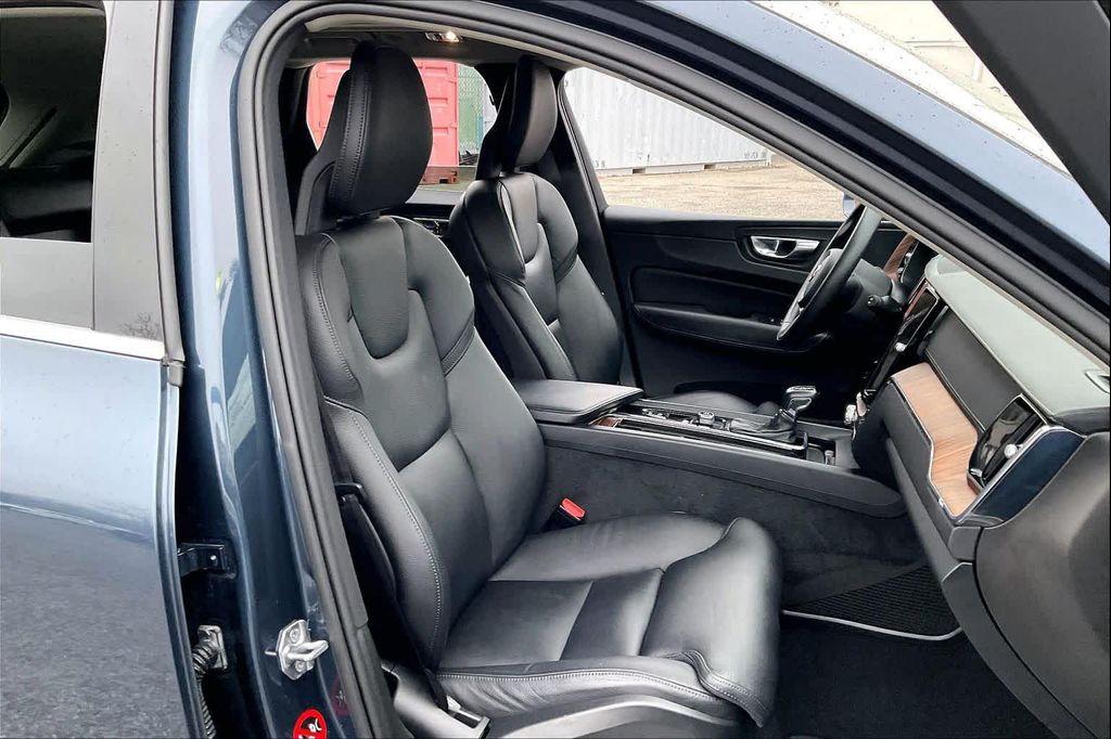 used 2018 Volvo XC60 car, priced at $17,811
