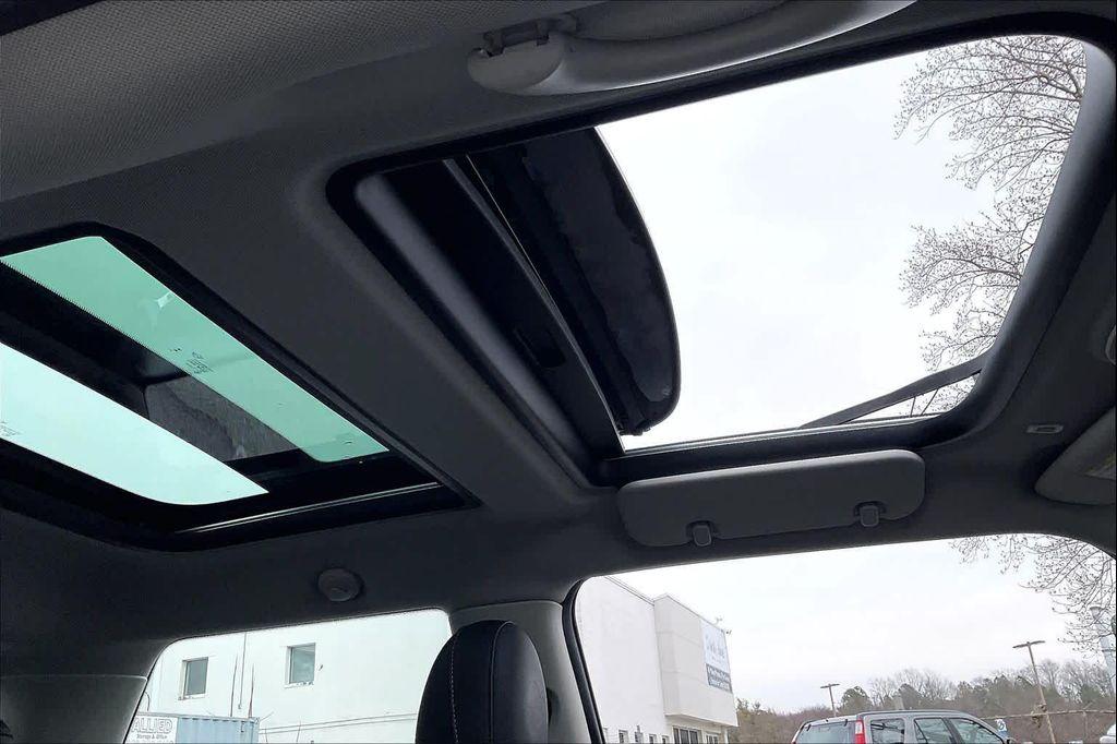 used 2023 MINI Hardtop car, priced at $21,900