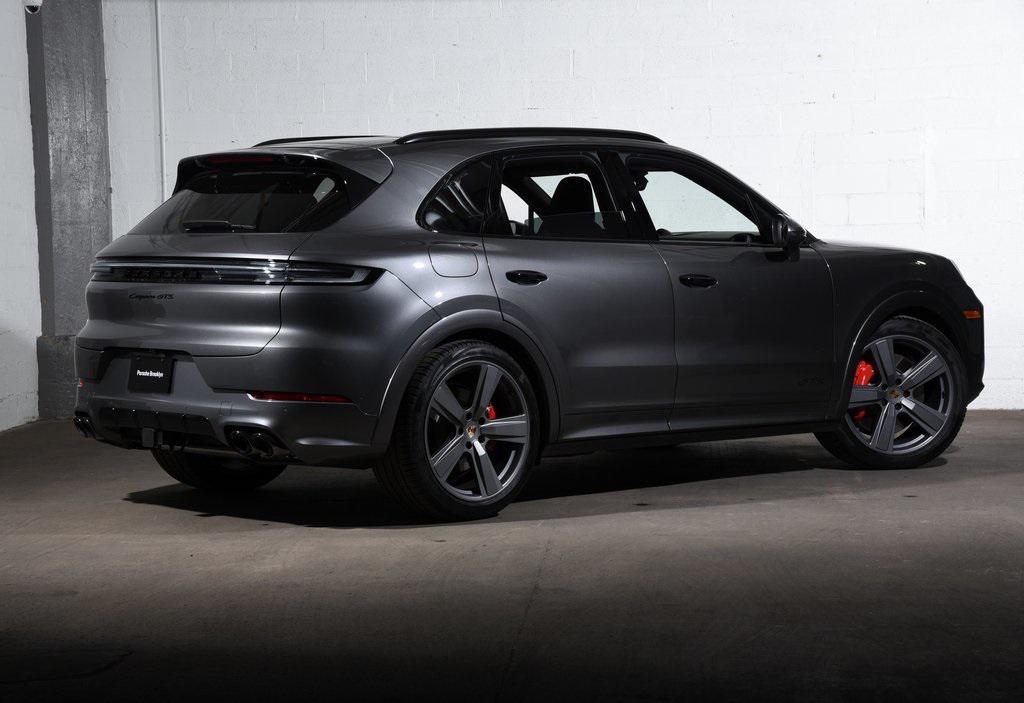 new 2025 Porsche Cayenne car, priced at $152,675