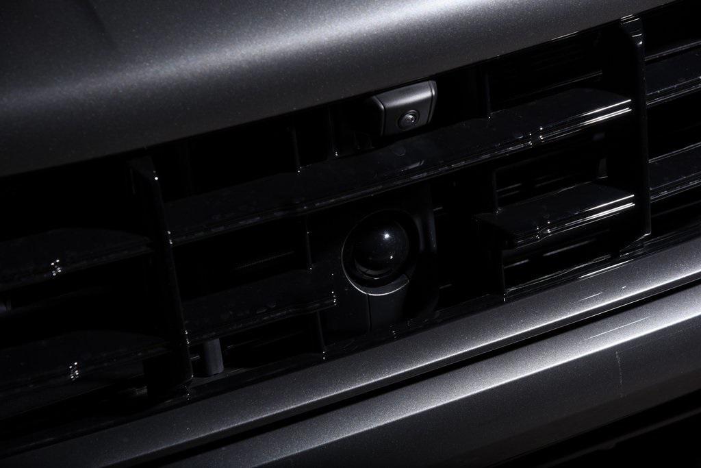 new 2025 Porsche Cayenne car, priced at $152,675