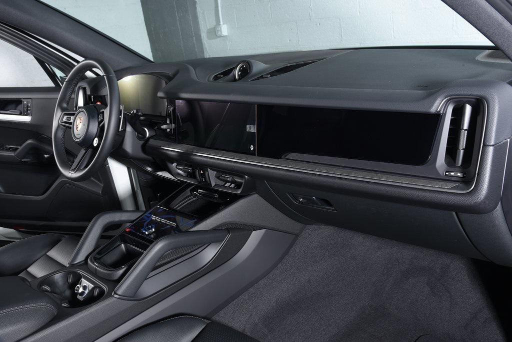 new 2026 Porsche Cayenne car, priced at $106,960