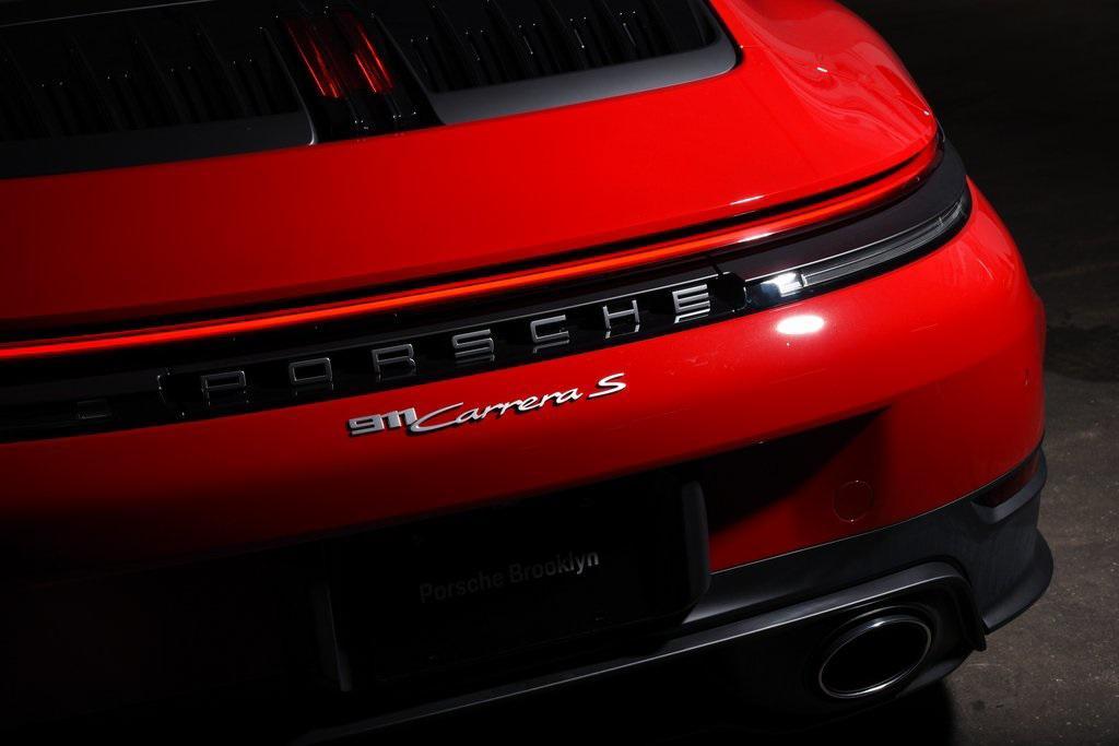 new 2025 Porsche 911 car, priced at $192,405