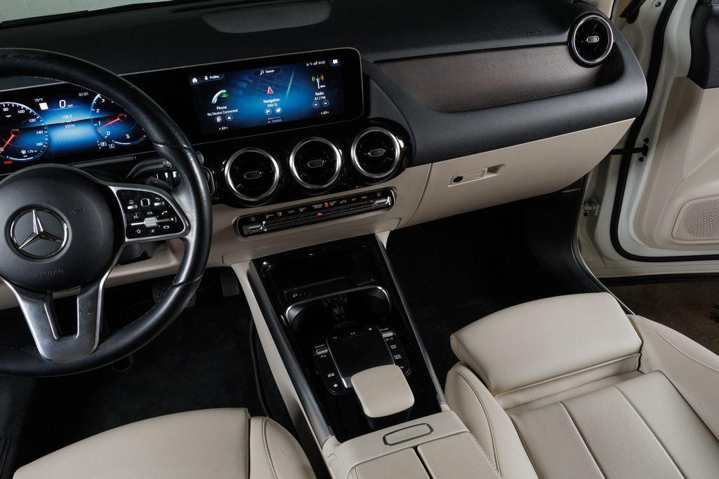 used 2021 Mercedes-Benz GLA 250 car, priced at $24,995