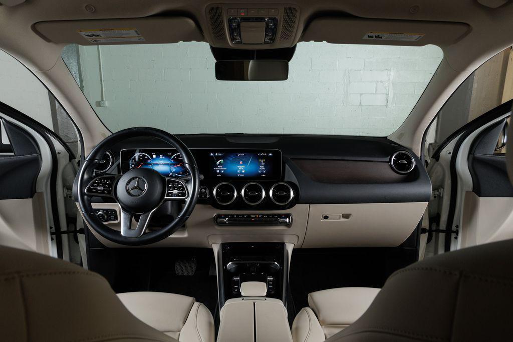 used 2021 Mercedes-Benz GLA 250 car, priced at $24,995