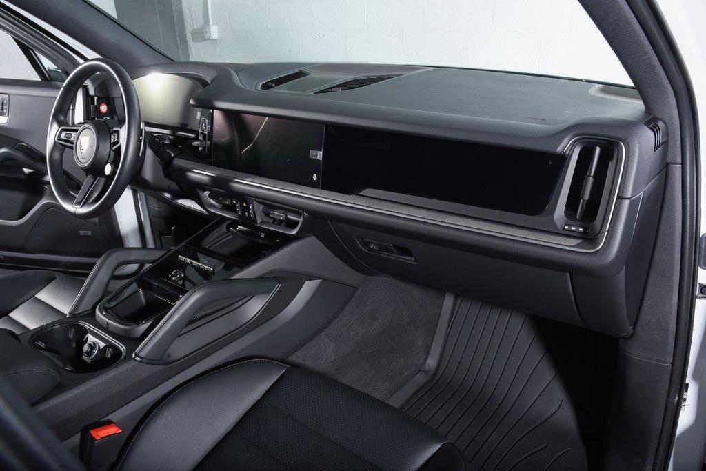 used 2025 Porsche Cayenne car, priced at $88,388