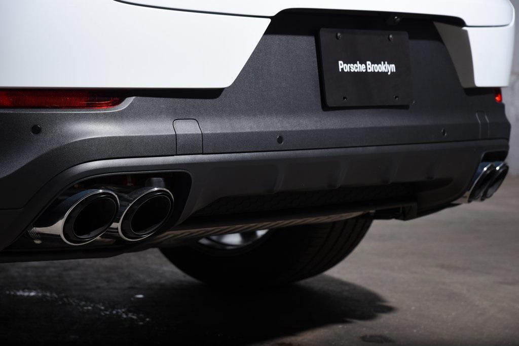 new 2026 Porsche Cayenne car, priced at $136,120