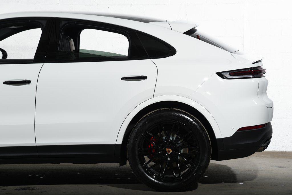 new 2026 Porsche Cayenne car, priced at $126,290