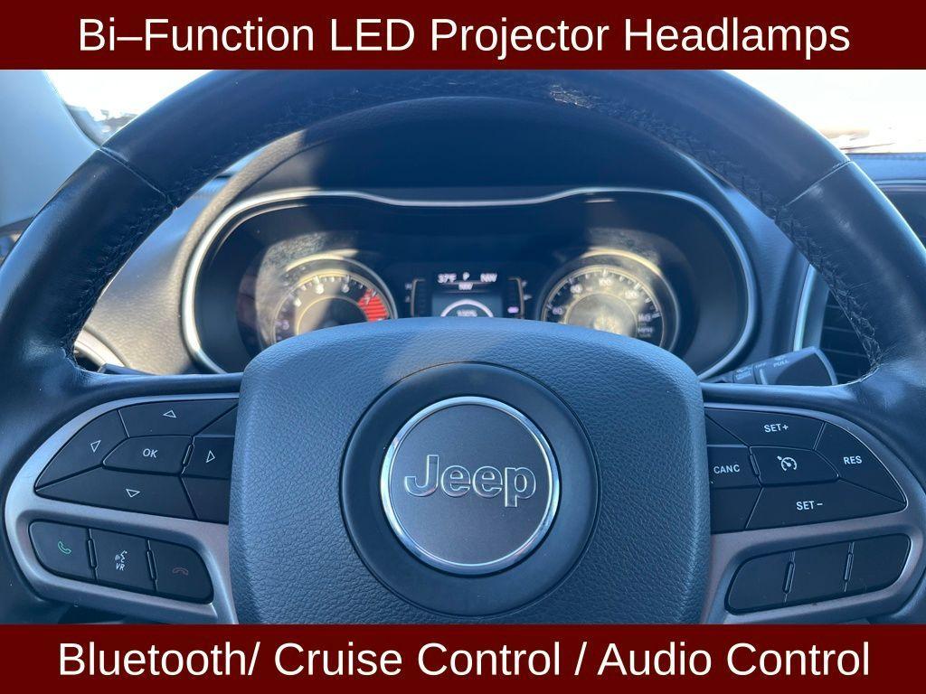 used 2021 Jeep Cherokee car, priced at $18,199