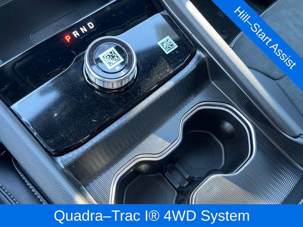 new 2025 Jeep Grand Cherokee car, priced at $44,553