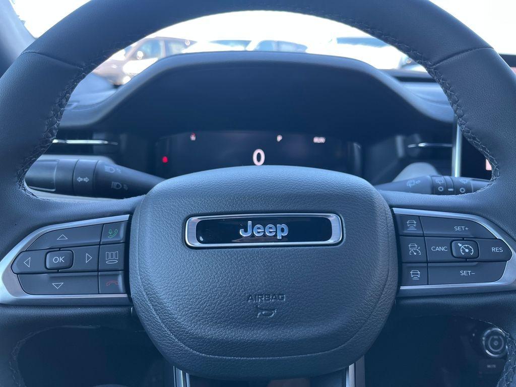 new 2025 Jeep Compass car, priced at $37,948