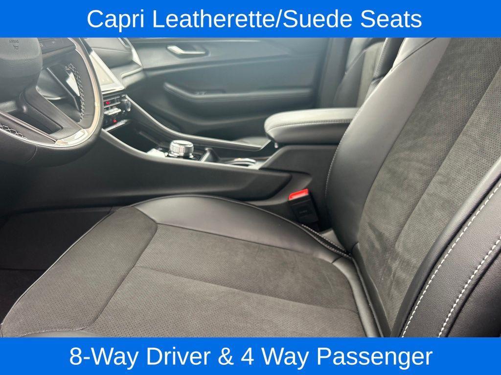 new 2025 Jeep Grand Cherokee car, priced at $44,553