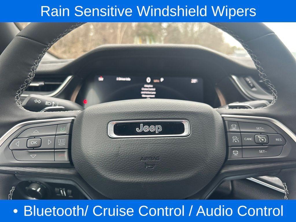 new 2025 Jeep Grand Cherokee car, priced at $44,553