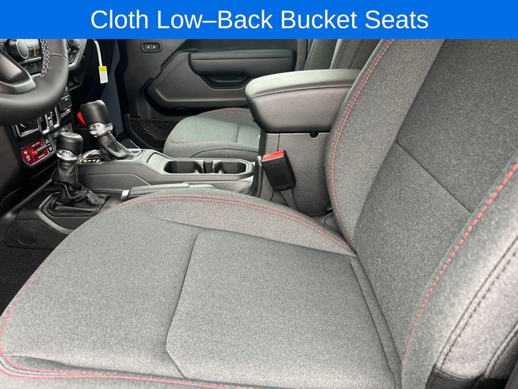 new 2025 Jeep Gladiator car, priced at $49,343