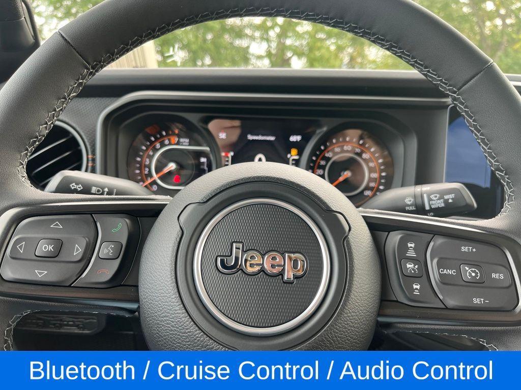 new 2025 Jeep Gladiator car, priced at $48,230