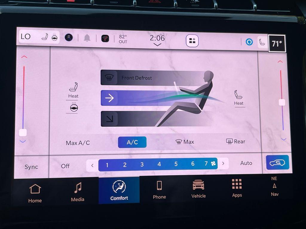 new 2025 Jeep Grand Cherokee car, priced at $47,391