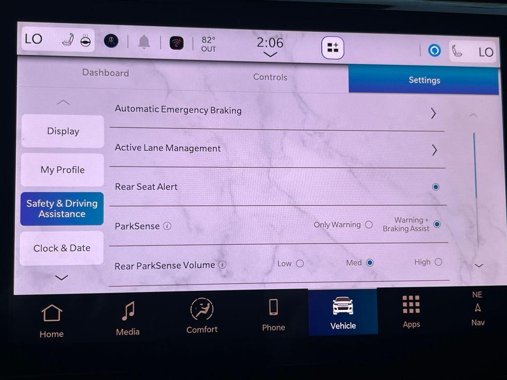 new 2025 Jeep Grand Cherokee car, priced at $47,391