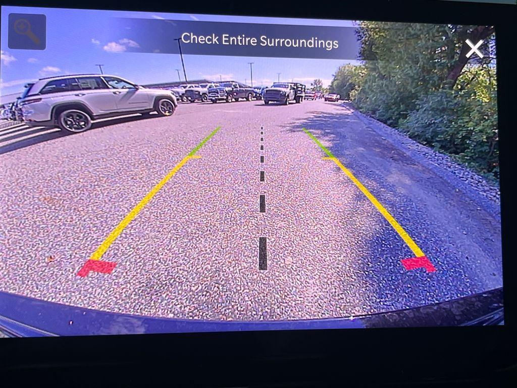 new 2025 Jeep Grand Cherokee car, priced at $47,391