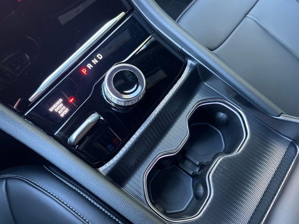 new 2025 Jeep Grand Cherokee car, priced at $47,391