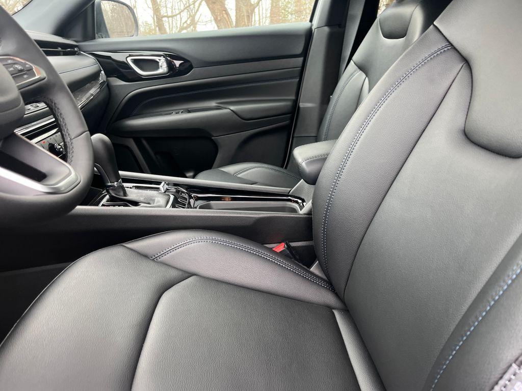 new 2026 Jeep Compass car, priced at $35,605