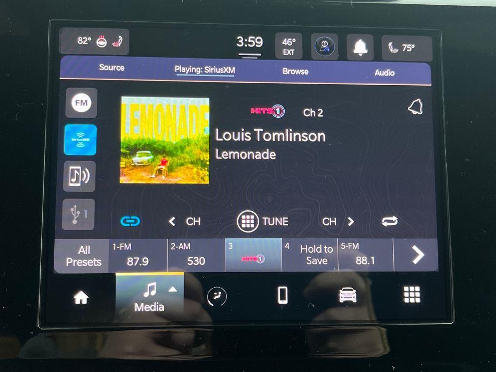 new 2025 Jeep Grand Cherokee car, priced at $40,271