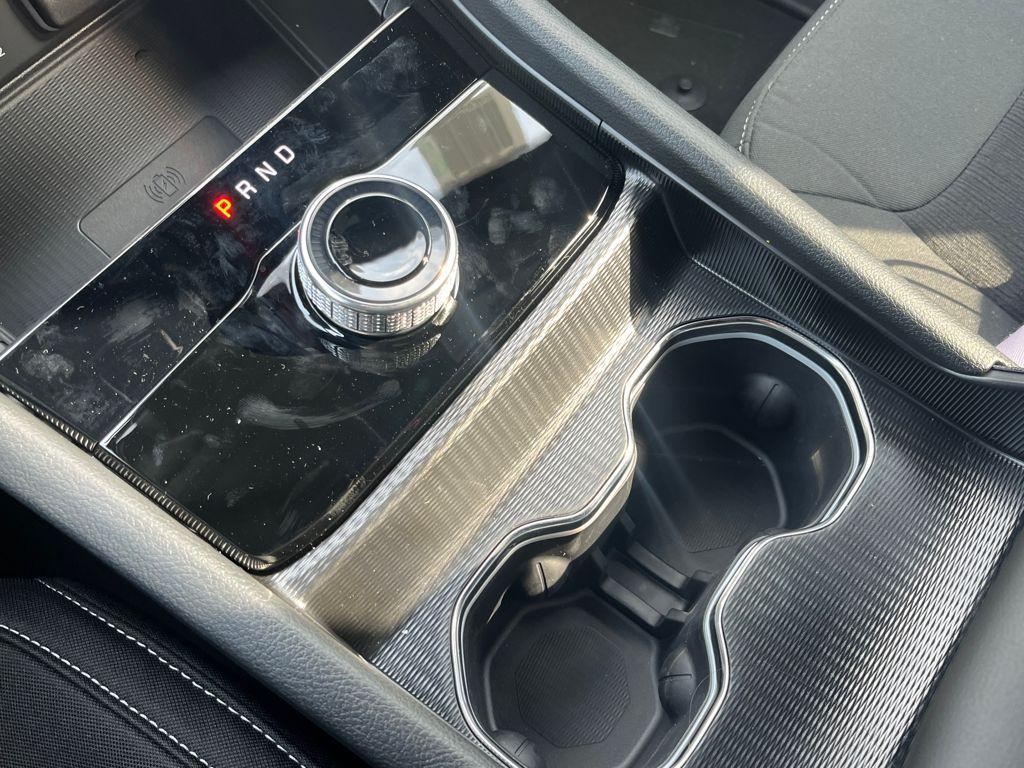 new 2025 Jeep Grand Cherokee car, priced at $41,042