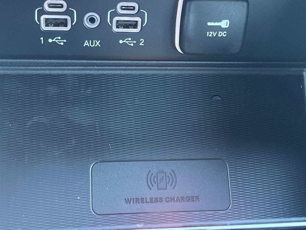 new 2025 Jeep Grand Cherokee car, priced at $44,553