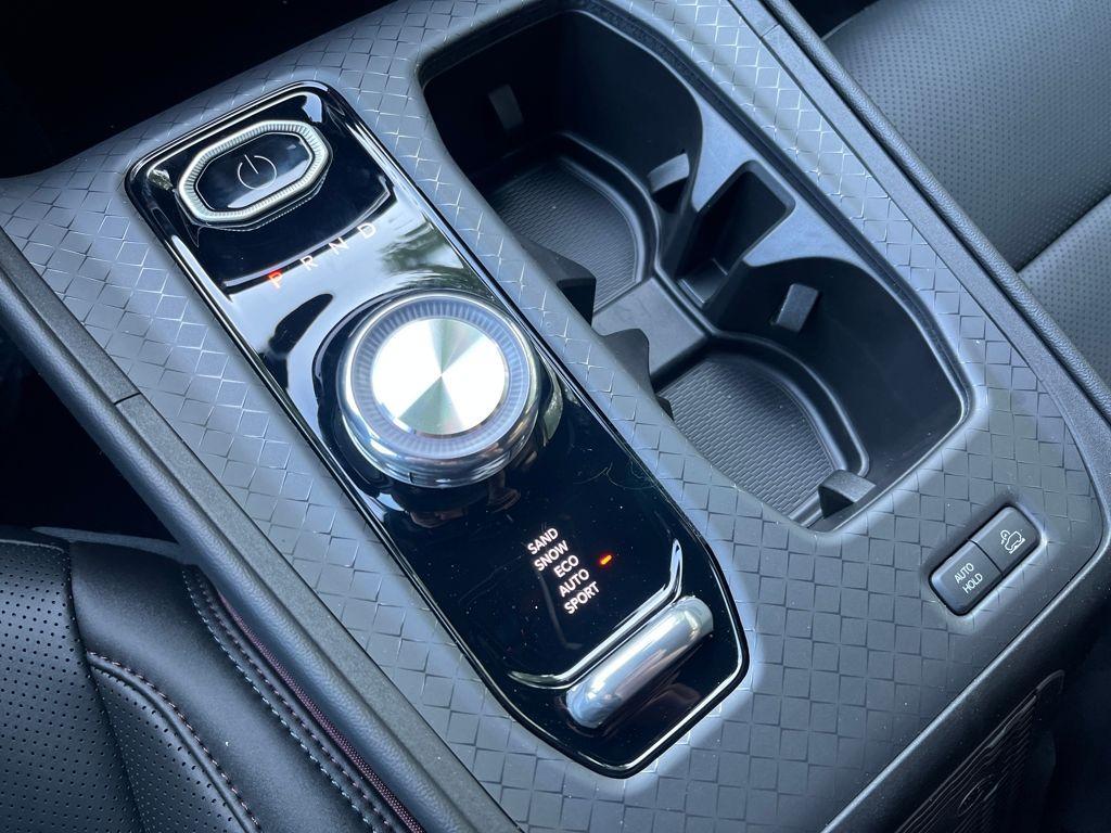 new 2025 Jeep Wagoneer S car, priced at $67,629