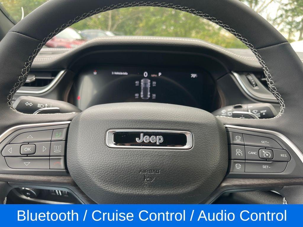new 2025 Jeep Grand Cherokee car, priced at $46,355