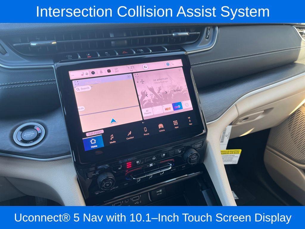 new 2025 Jeep Grand Cherokee car, priced at $51,991