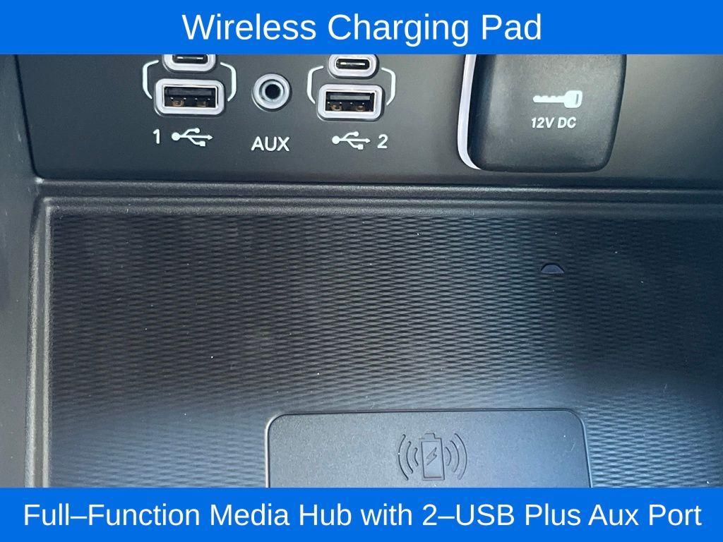 new 2025 Jeep Grand Cherokee car, priced at $51,991