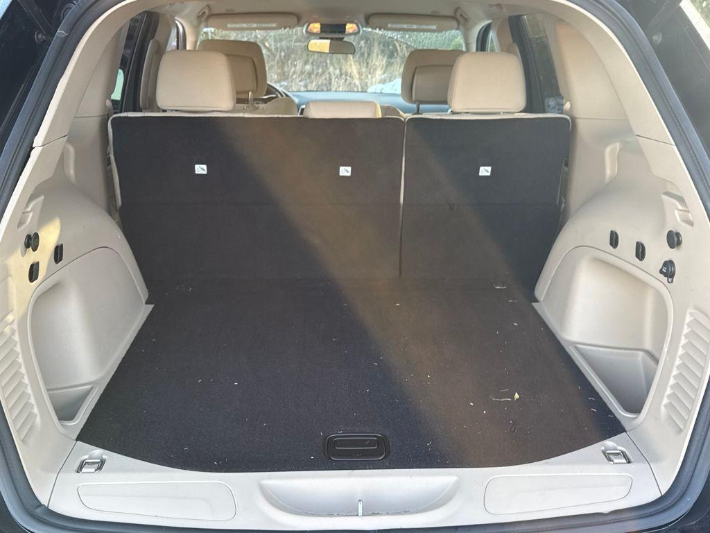 used 2021 Jeep Grand Cherokee car, priced at $22,899