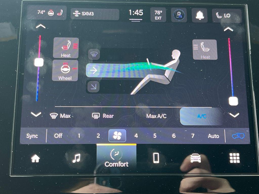 new 2025 Jeep Grand Cherokee car, priced at $40,836