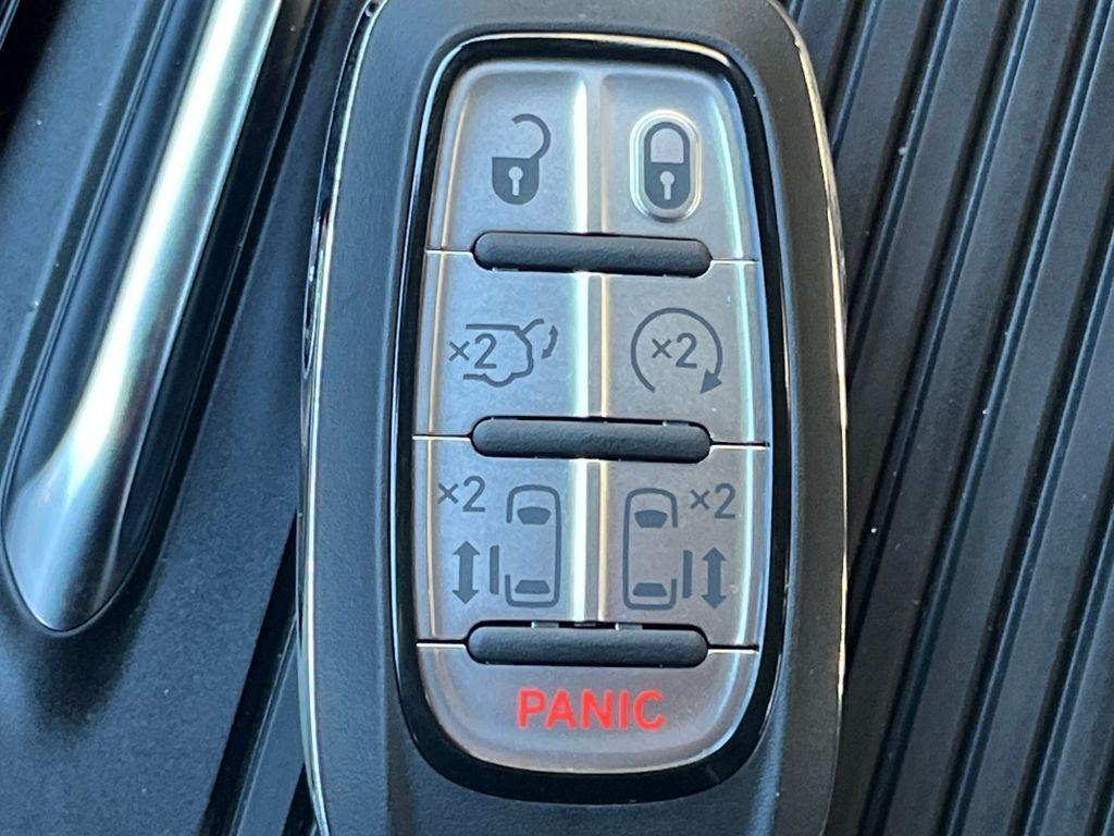 new 2026 Chrysler Pacifica car, priced at $51,695