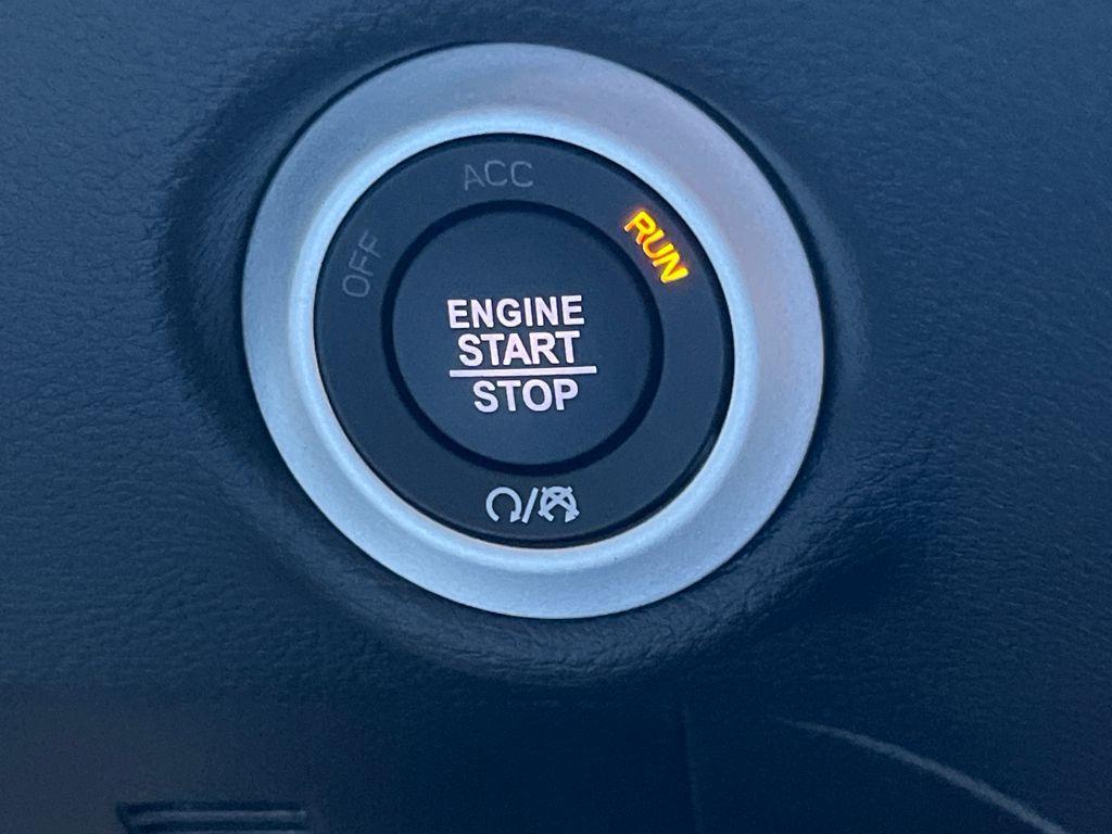 new 2026 Chrysler Pacifica car, priced at $51,695