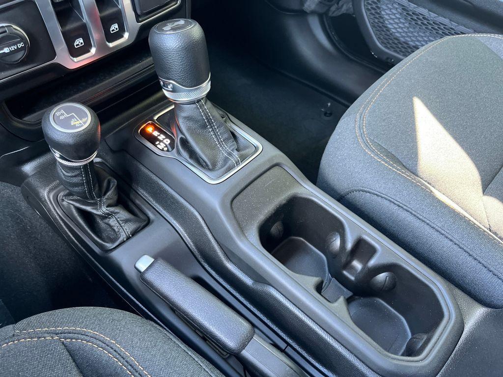 new 2025 Jeep Wrangler car, priced at $38,715